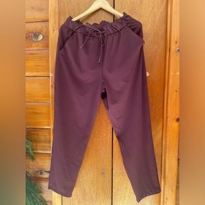 Lululemon Dance Studio Pants Size 10 Burgundy